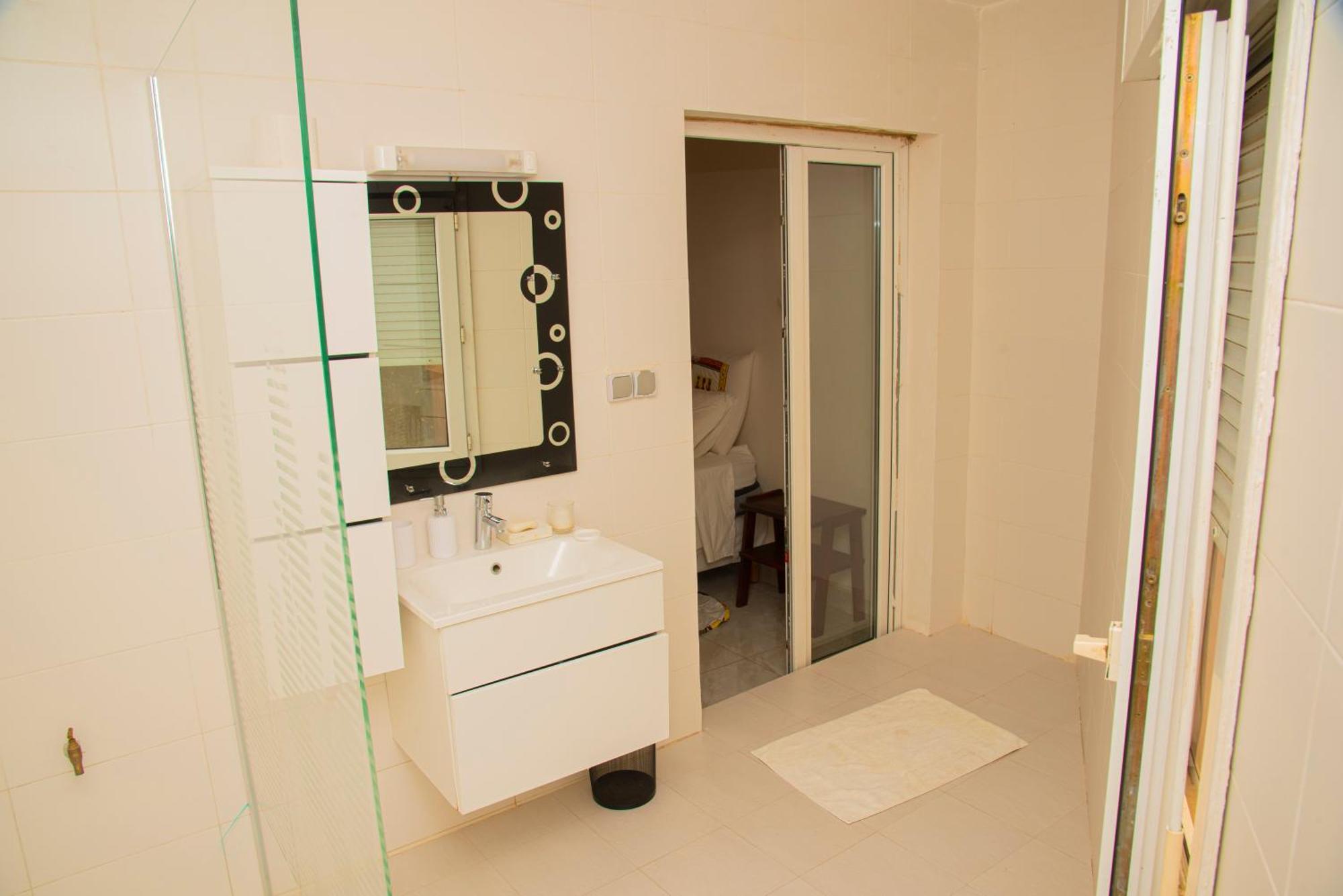 Chambres D'Hotes Villa Luciana Saly Екстериор снимка