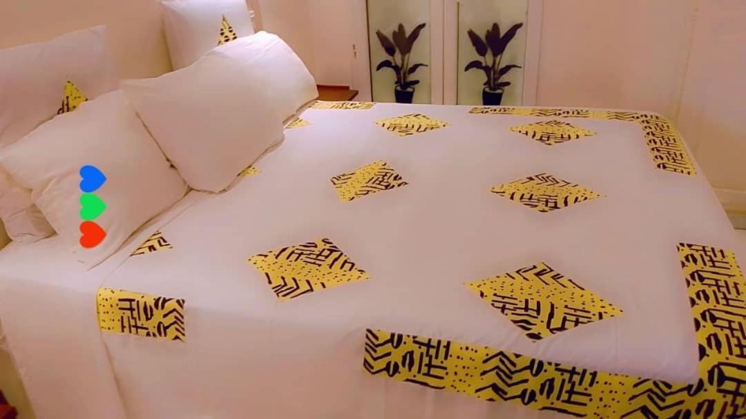 Chambres D'Hotes Villa Luciana Saly Екстериор снимка
