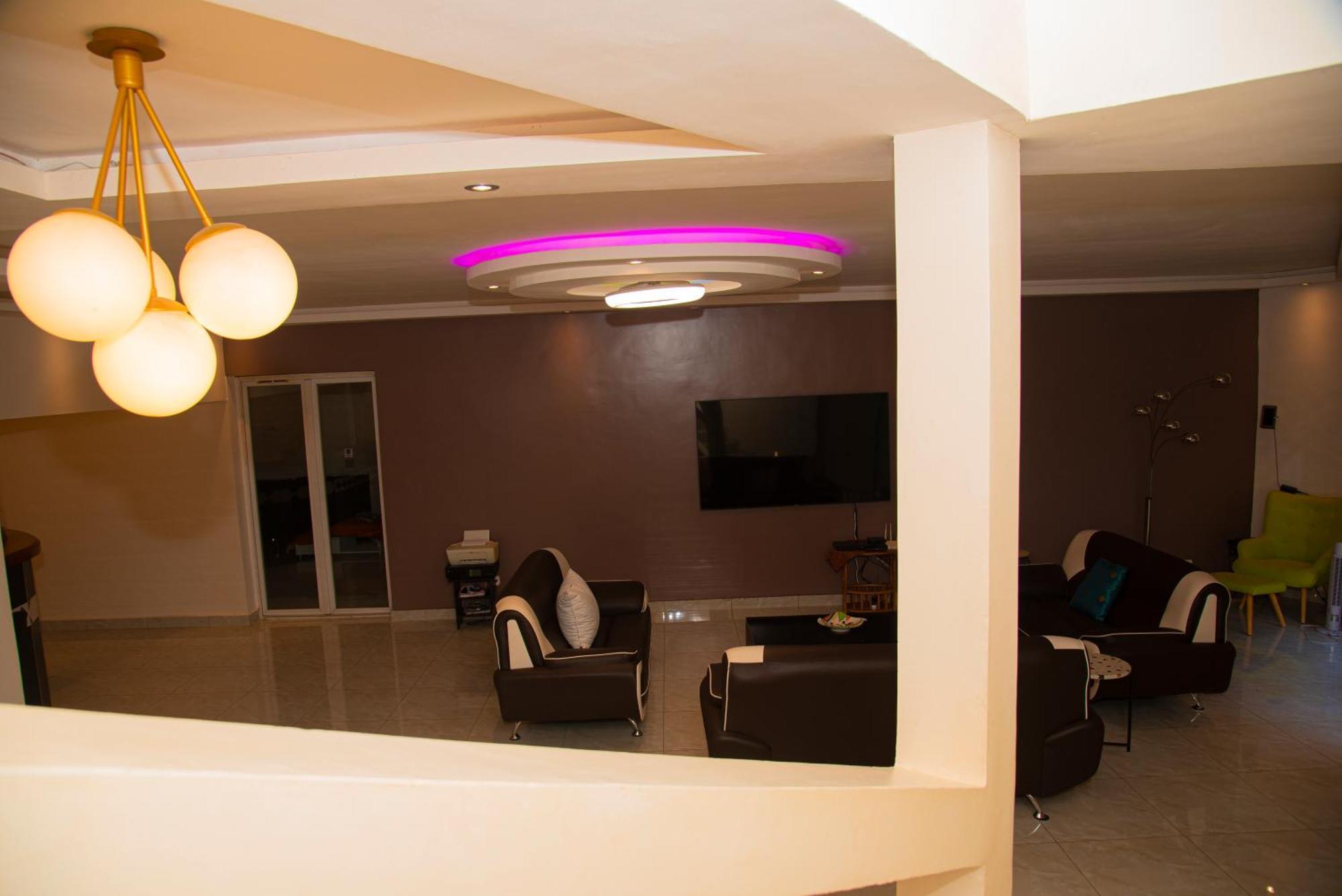 Chambres D'Hotes Villa Luciana Saly Екстериор снимка
